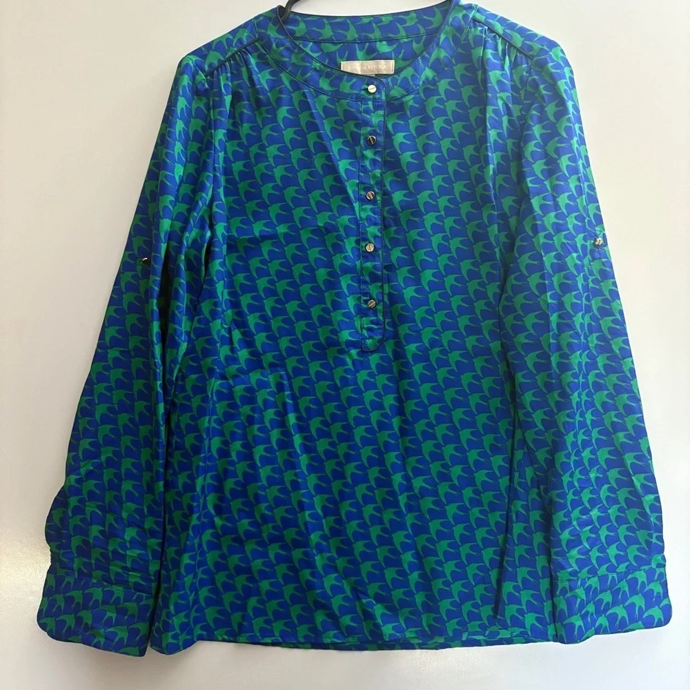 Banana Republic Blue and Green Blouse - Picture 1 of 11